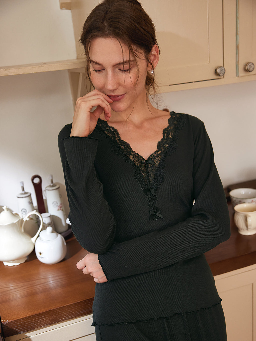 Elegant Midnight Lace Lounge Set