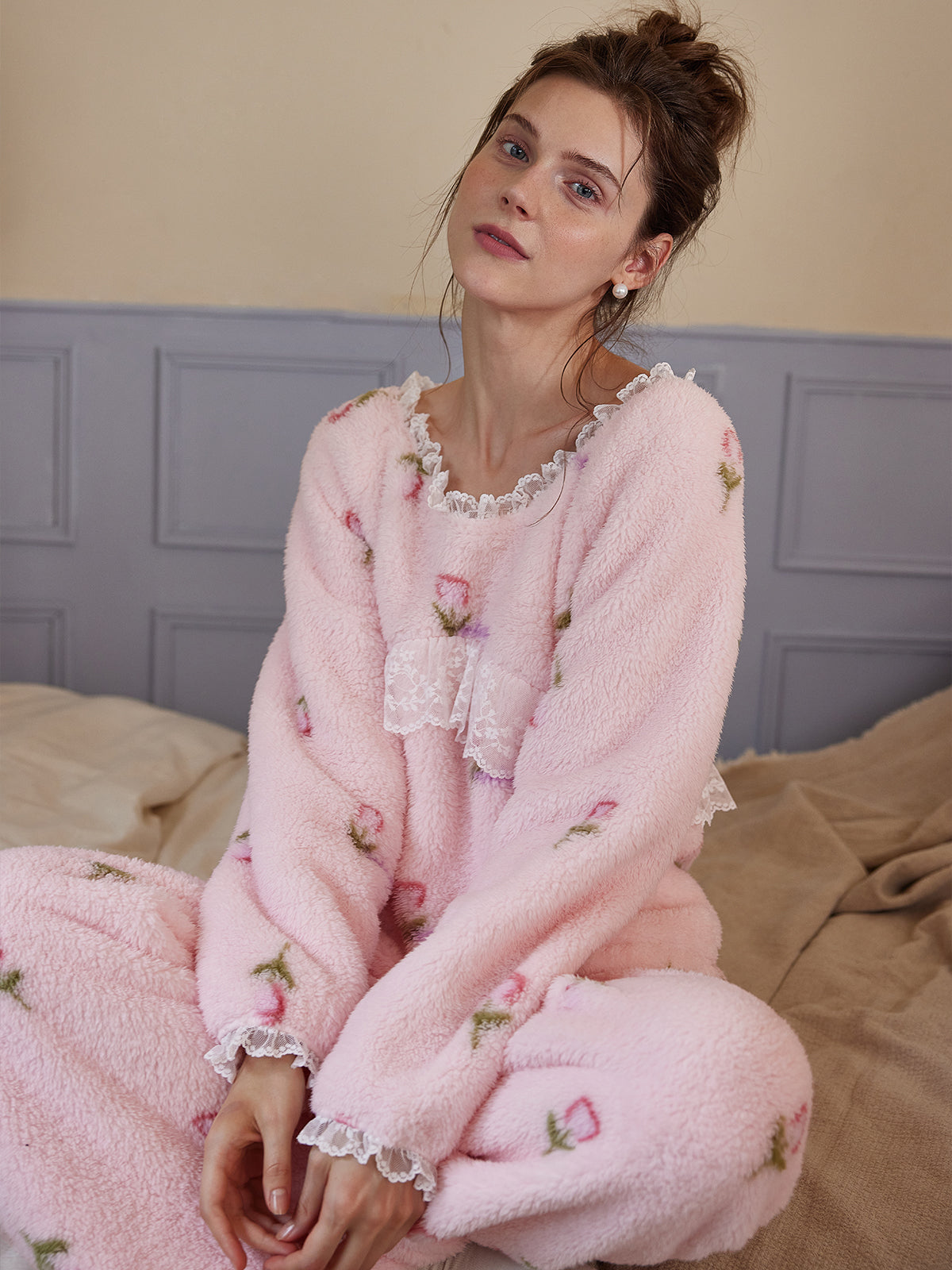 Women’s Floral Plush Pajama Set