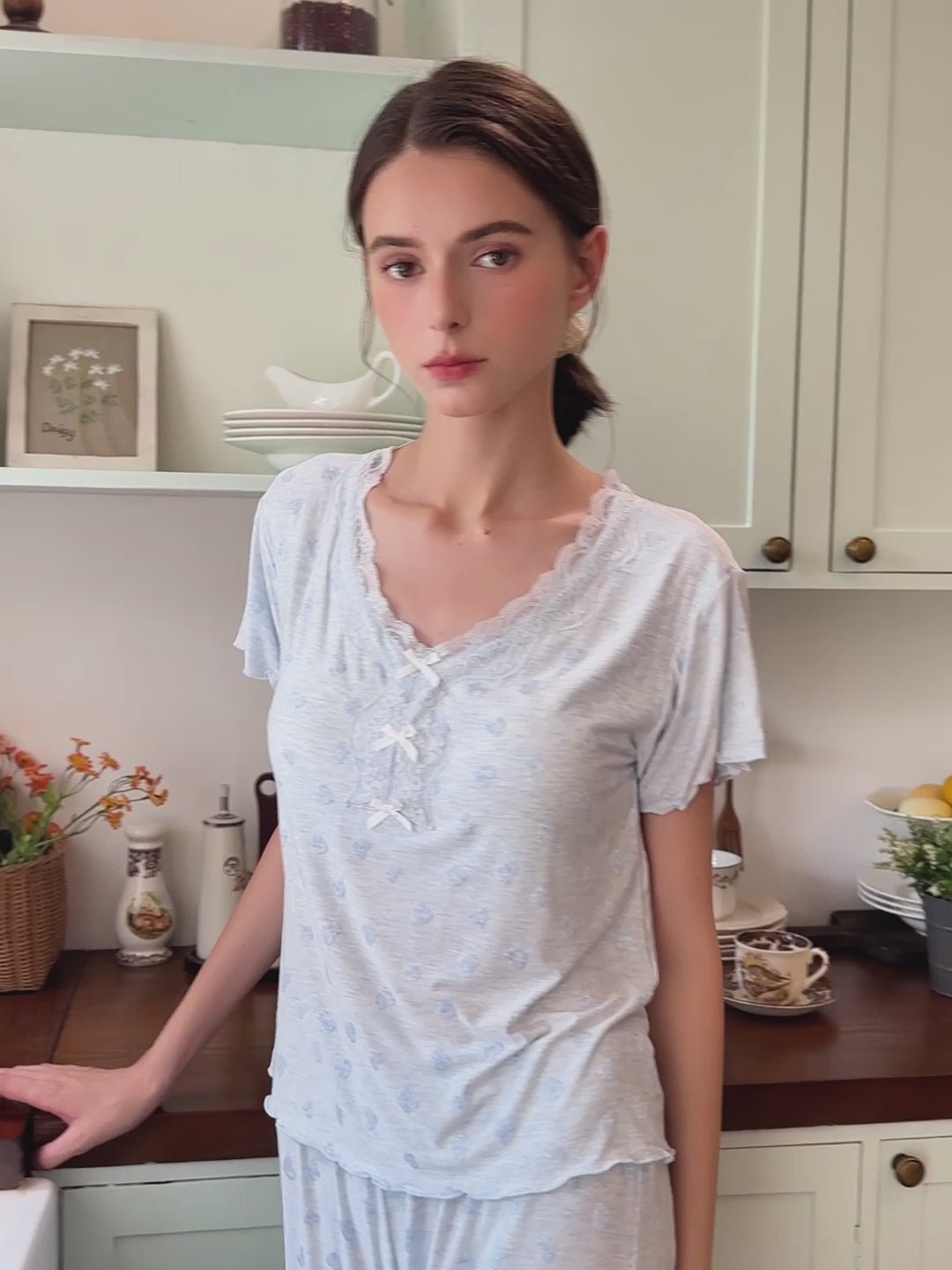 Short Sleeve Pant Pajamas Set For Women